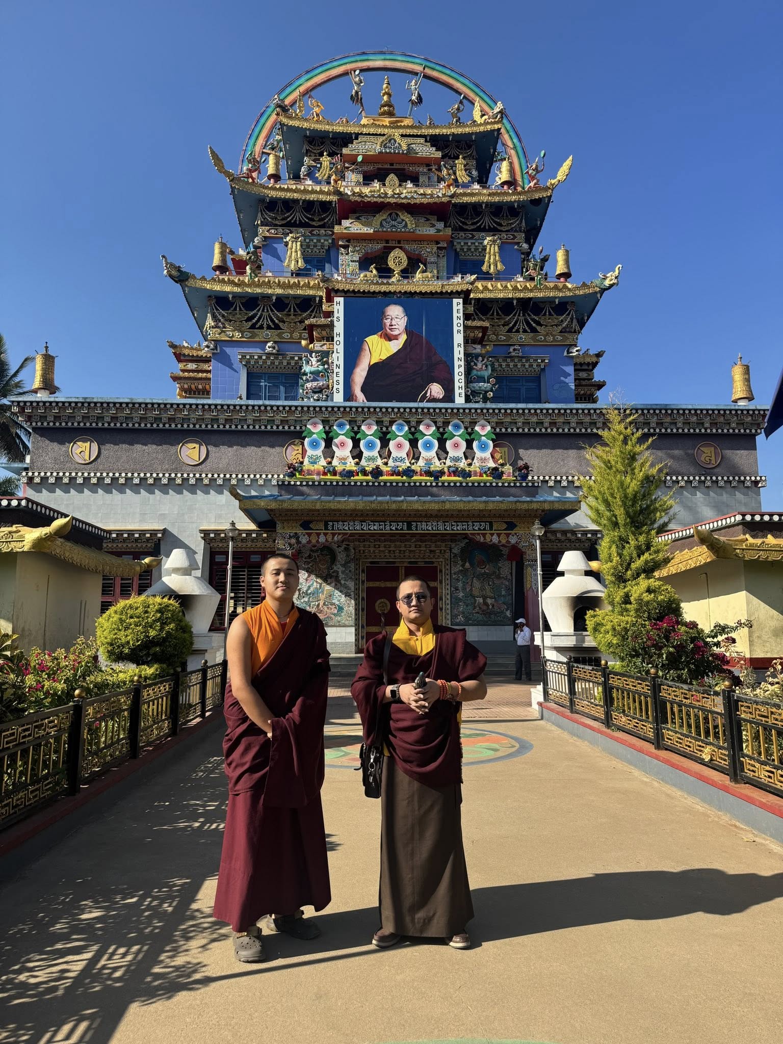 Ga Lhakhang Rinpoche visited the Ngagyur Palyul Namdroling Monastery